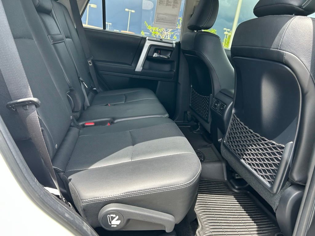 Used 2023 Toyota 4Runner Limited AWD/4WD image 30
