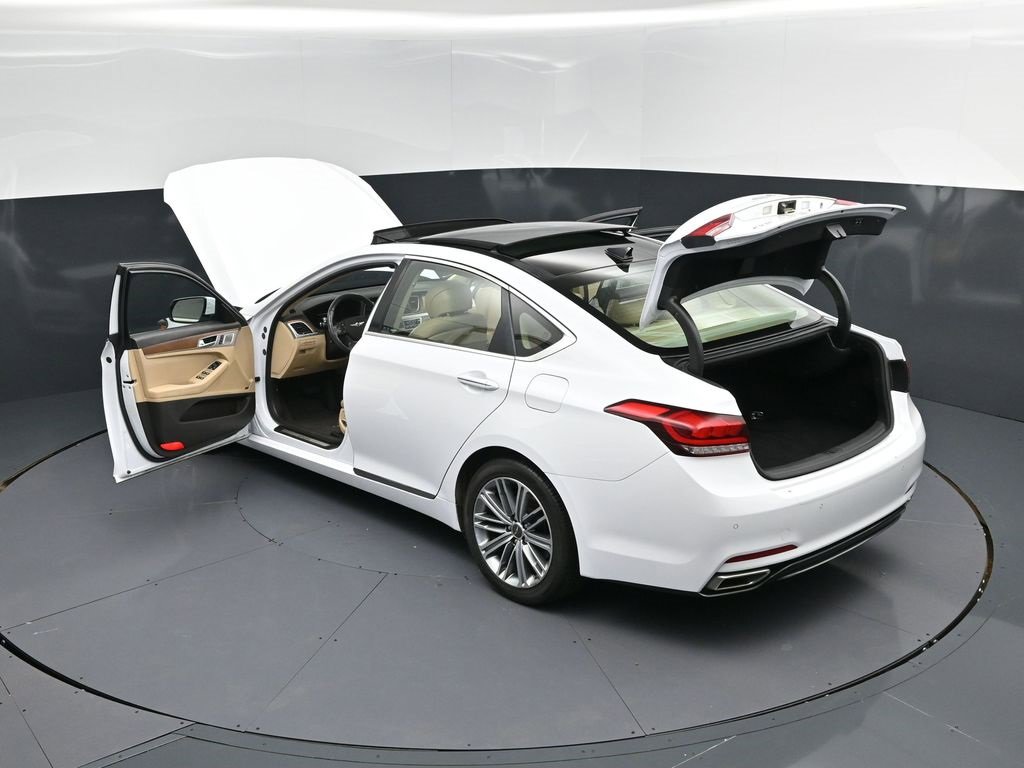 Used 2018 Genesis G80 3.8 w/ Option Group 03 image 2