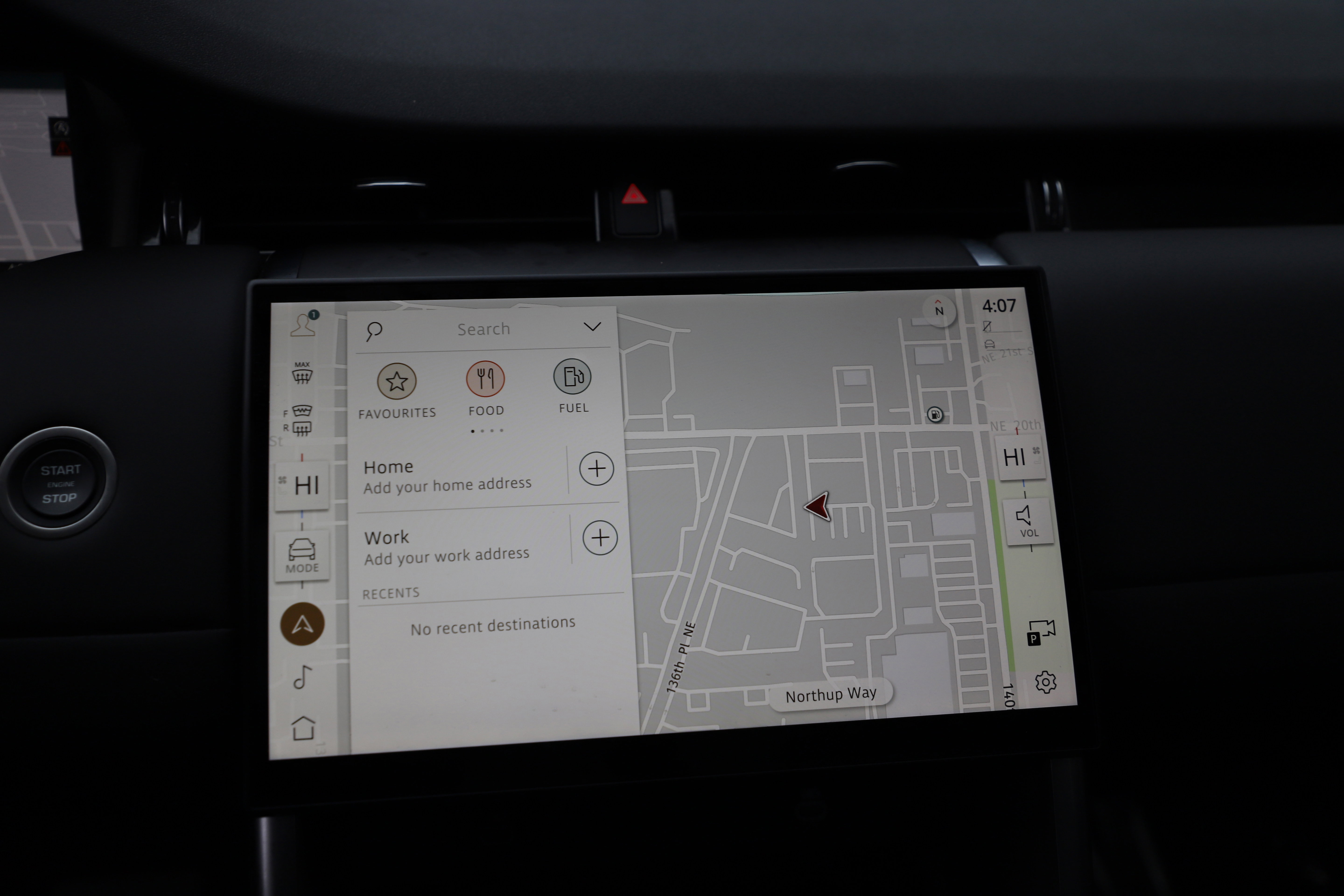 Certified 2025 Land Rover Discovery Sport S image 22