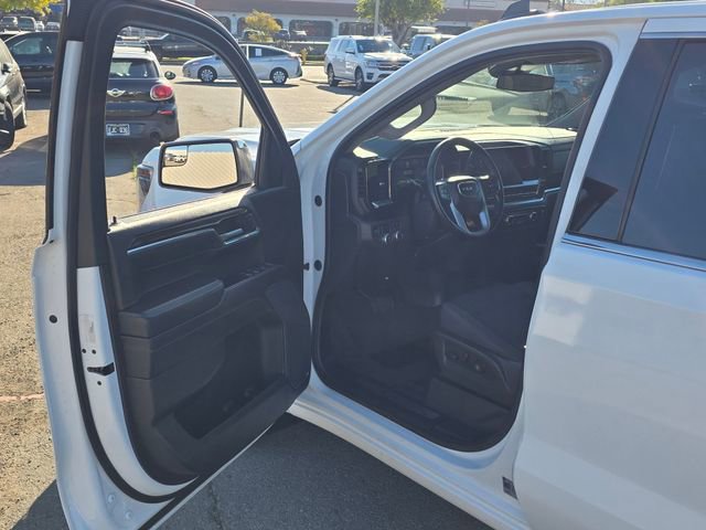 Used 2024 GMC Sierra 1500 SLE image 38