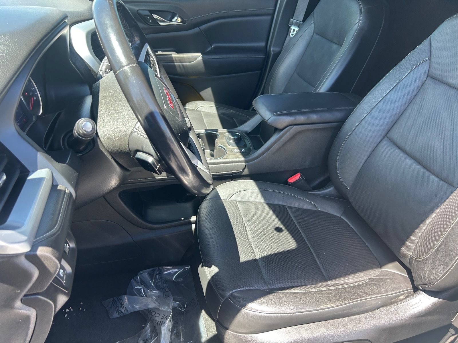 Used 2020 GMC Acadia SLT FWD image 19