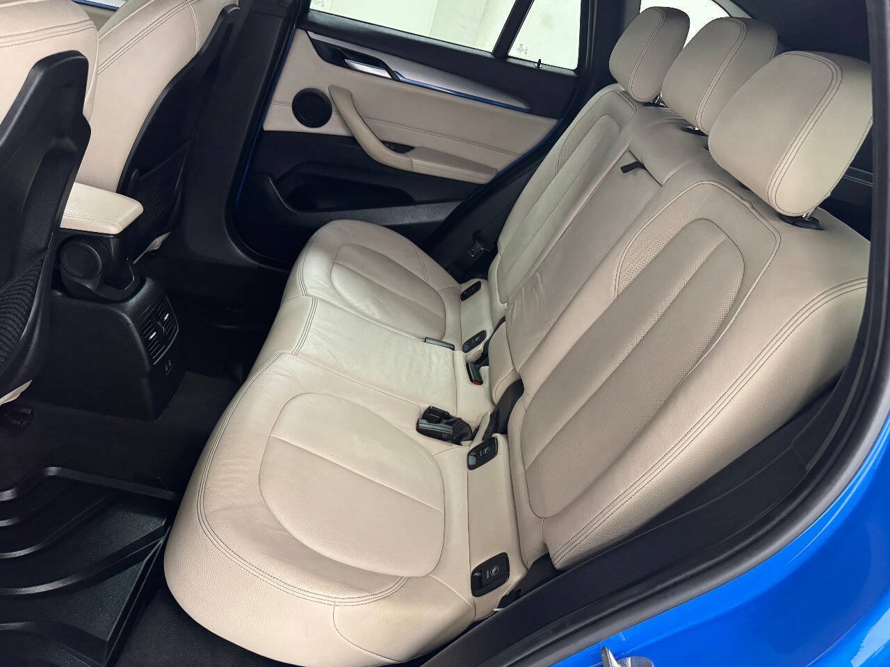 Used 2021 BMW X1 sDrive28i w/ M Sport Package FWD image 26