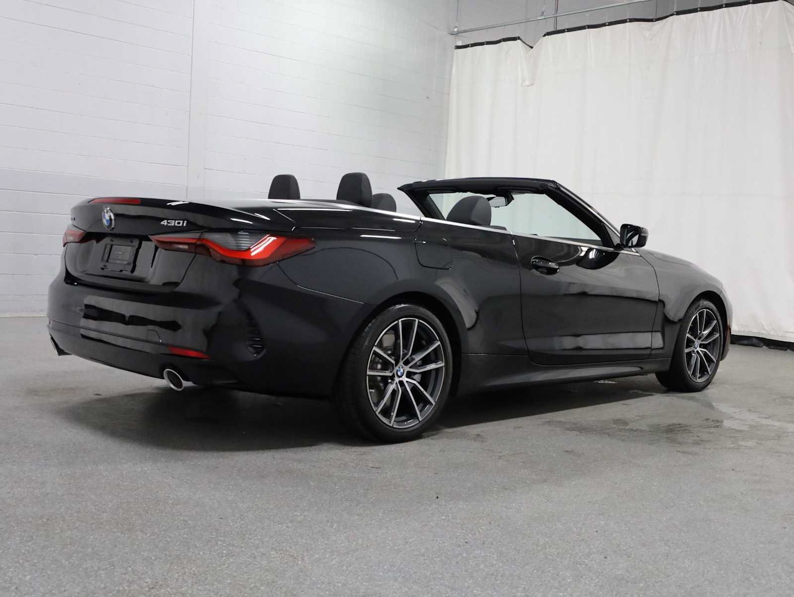 Used 2024 BMW 430i xDrive Convertible w/ Premium Package AWD/4WD image 9