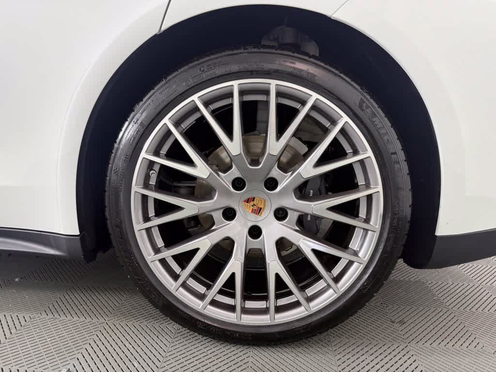 New 2026 Porsche Panamera RWD image 12