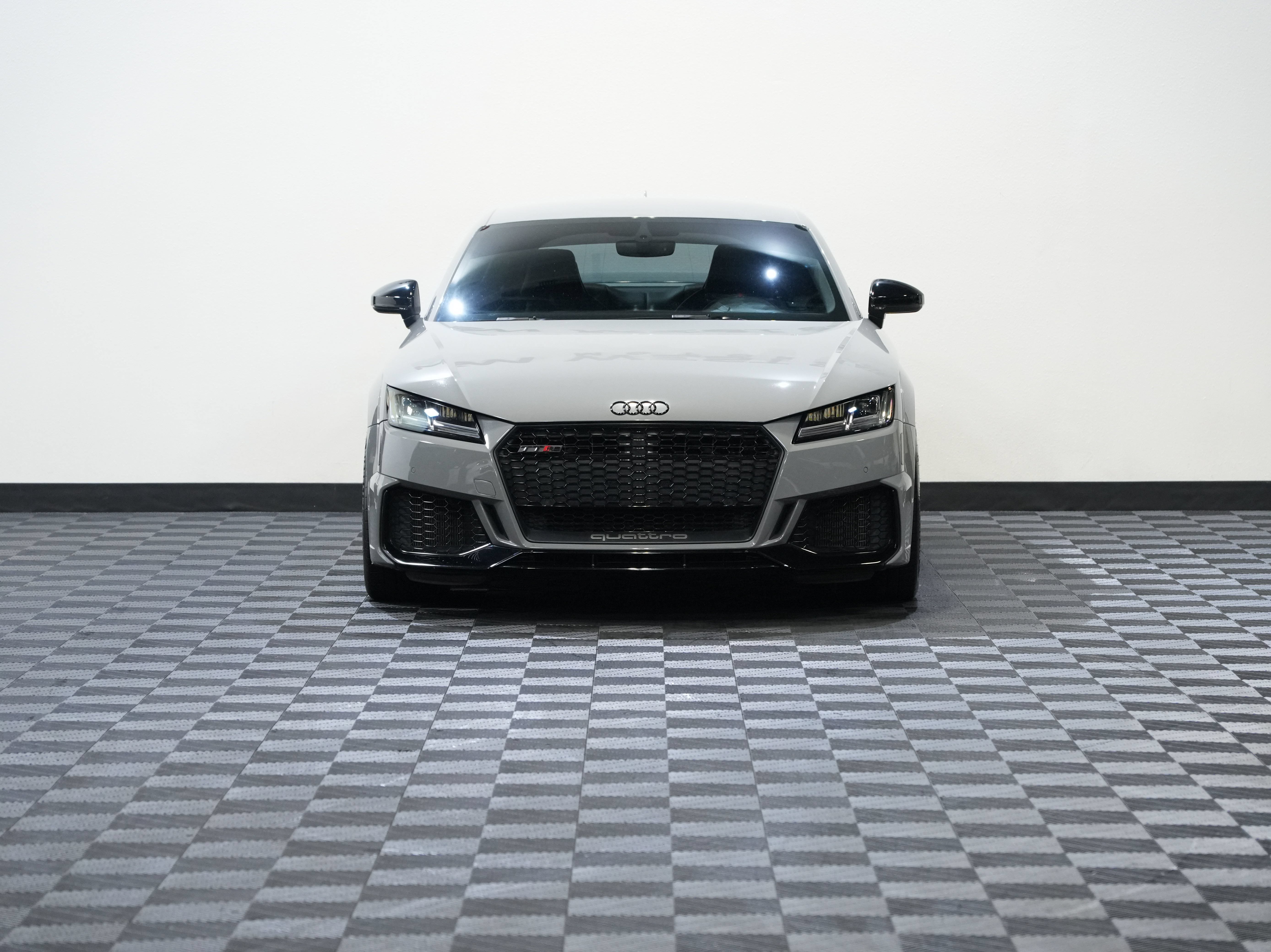 Used 2019 Audi TT RS w/ Technology Package AWD/4WD image 4