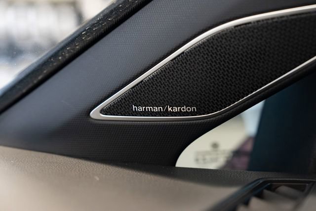 Used 2022 Volkswagen GTI SE FWD image 20