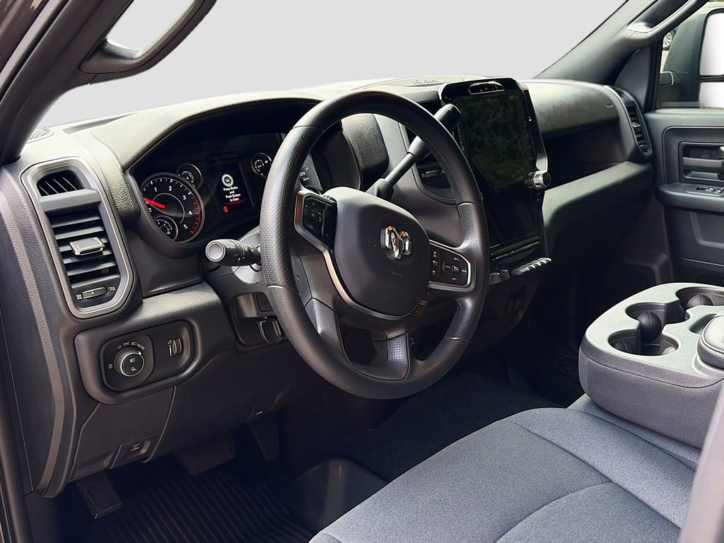 Used 2025 RAM 2500 Tradesman AWD/4WD image 9