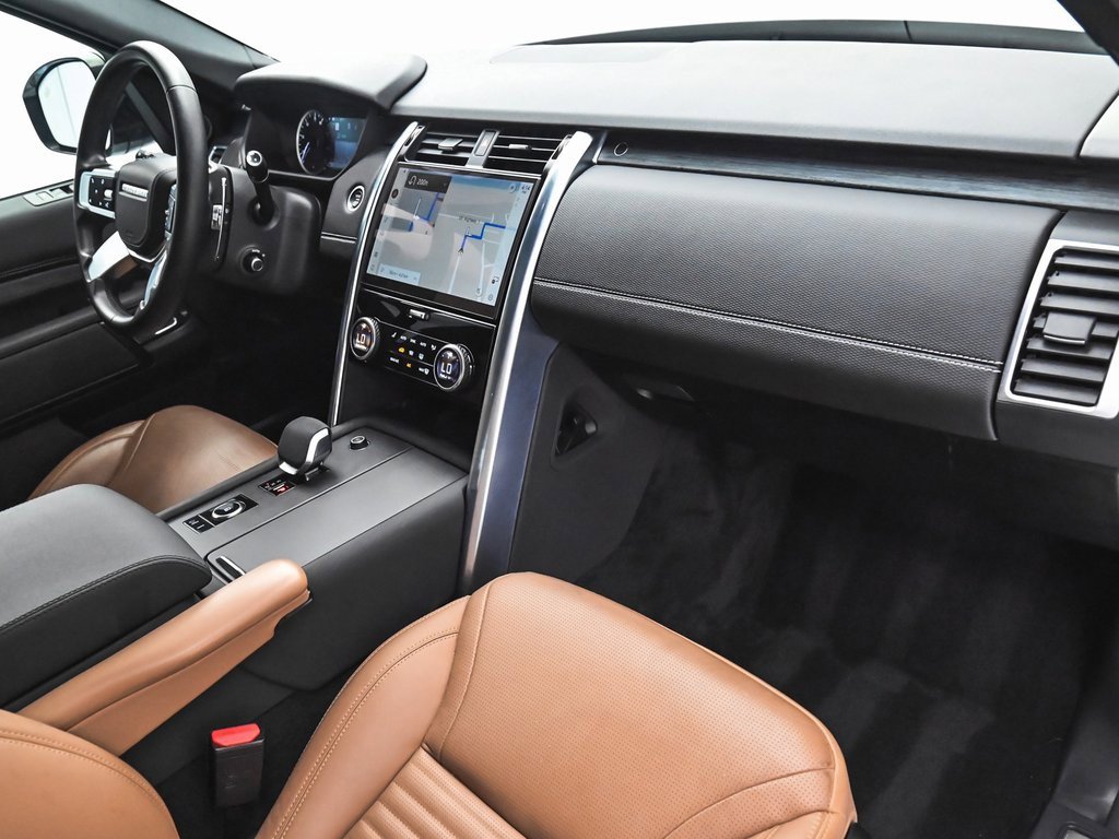 Used 2023 Land Rover Discovery HSE R-Dynamic image 44