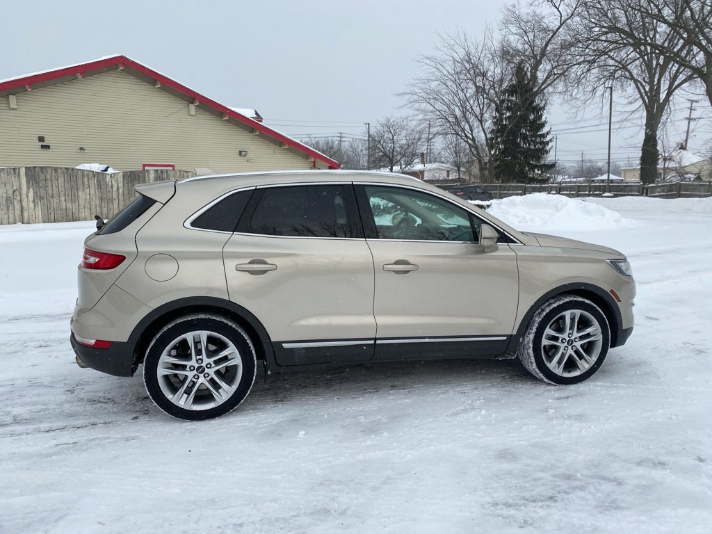 Used 2017 Lincoln MKC Reserve w/ Lincoln MKC Climate Package AWD/4WD image 6