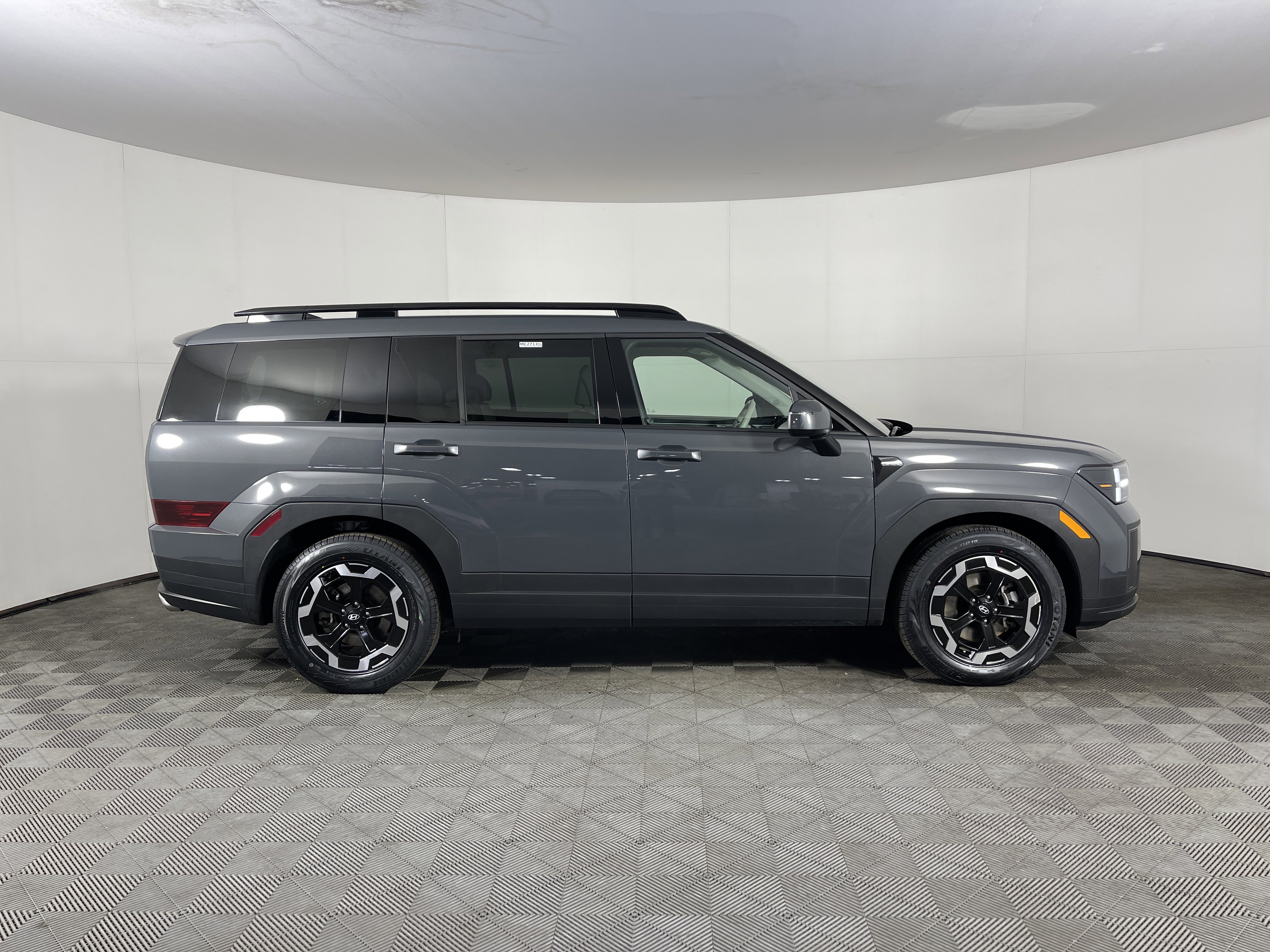 Used 2025 Hyundai Santa Fe SEL image 5