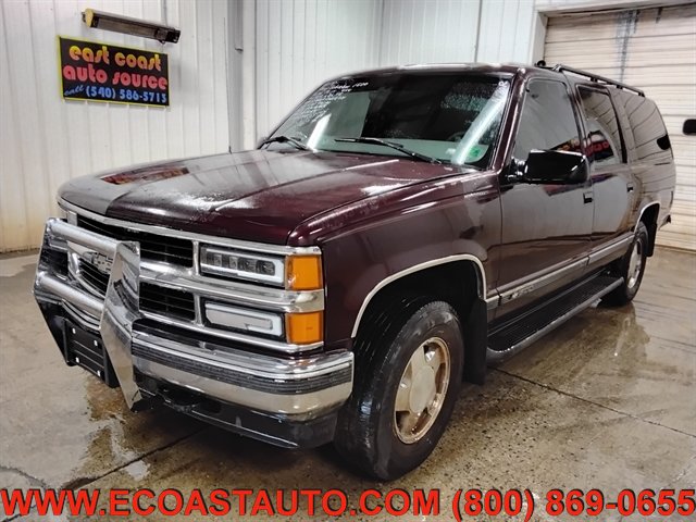 Used 1997 Chevrolet Suburban 4WD w/ Preferred Equipment Group 3 image 4