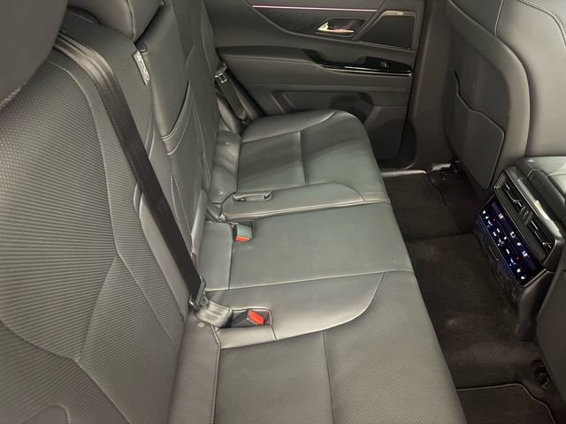 New 2026 Lexus LX 700h Luxury AWD/4WD image 15