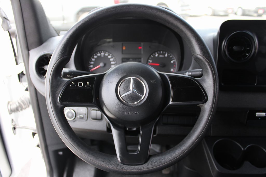 Used 2019 Mercedes-Benz Sprinter 144 Cargo image 16