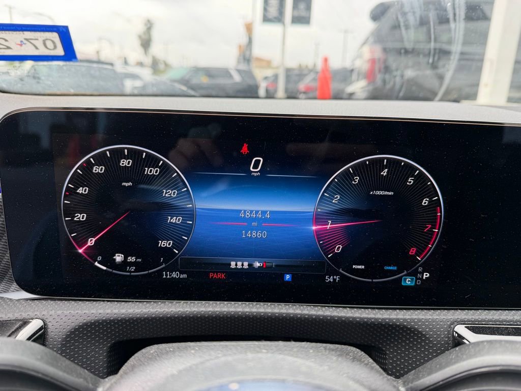 Used 2025 Mercedes-Benz CLA 250 image 11