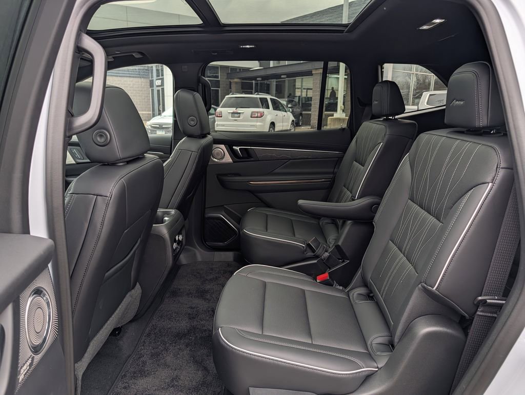 New 2026 Buick Enclave Avenir w/ Super Cruise Package image 17