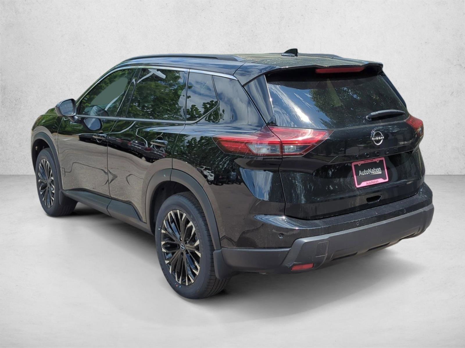 New 2026 Nissan Rogue SV FWD image 5