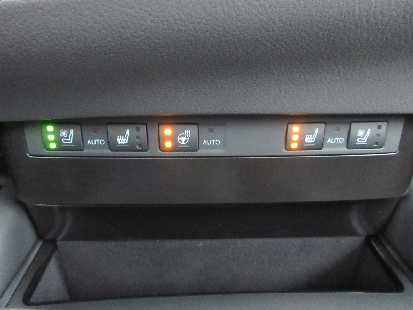 New 2025 Lexus ES 350 w/ Premium Package image 43