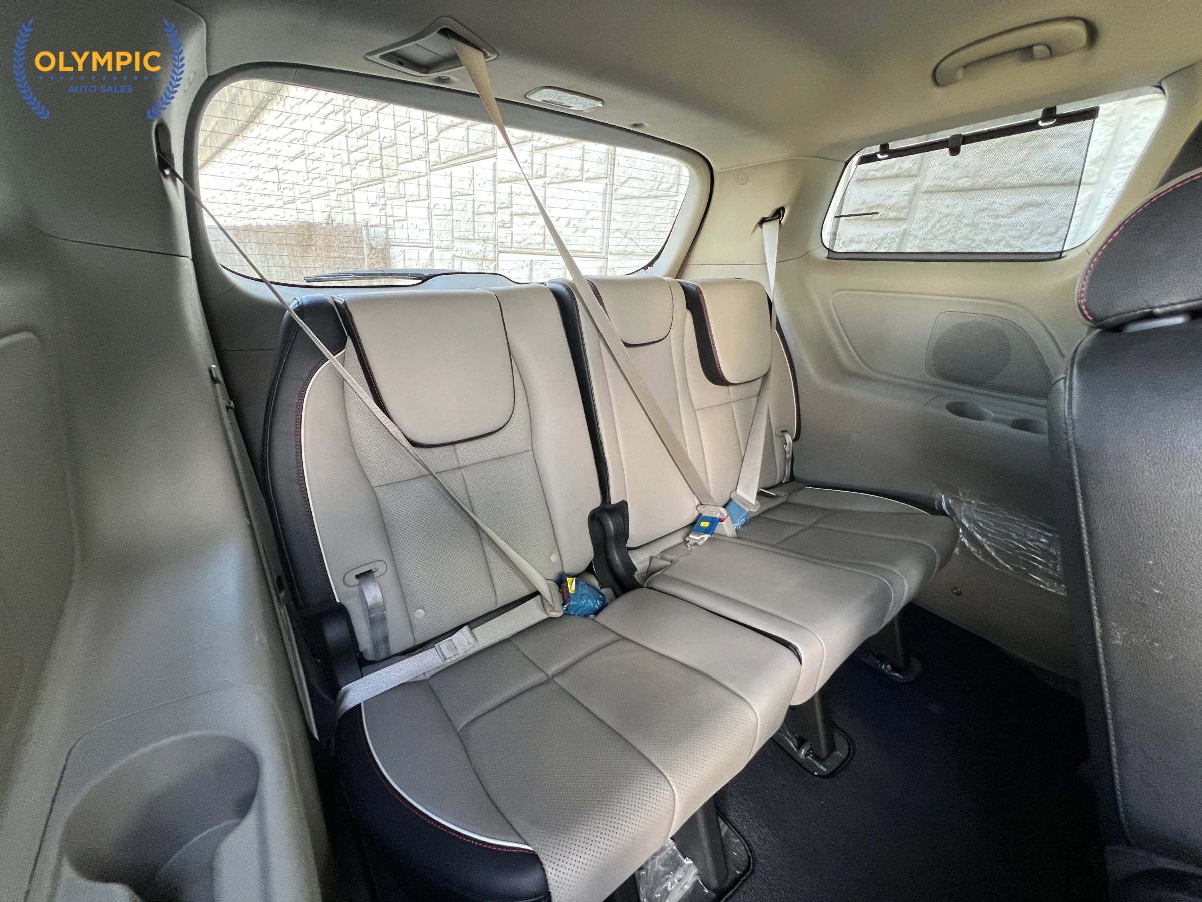 Used 2021 Kia Sedona EX image 46