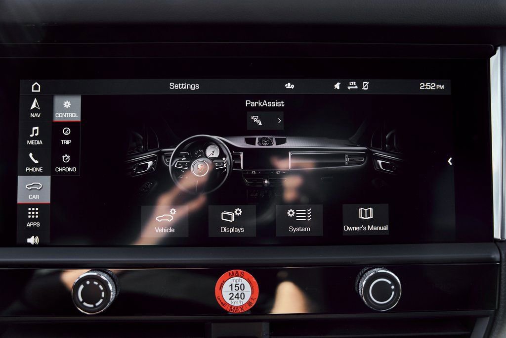 Used 2025 Porsche Macan GTS image 75