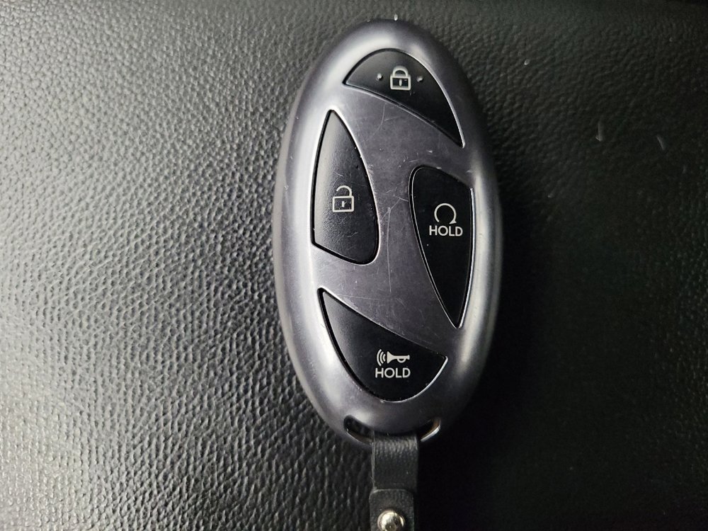 Used 2025 Hyundai Elantra Sport FWD image 32
