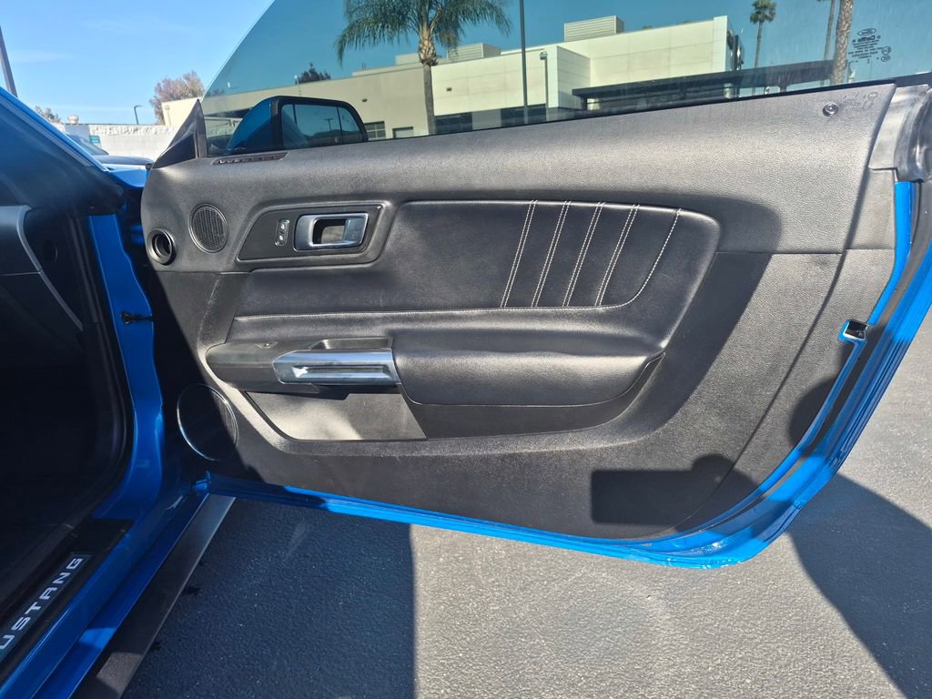 Used 2021 Ford Mustang Premium RWD image 21