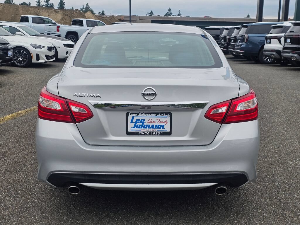 Used 2017 Nissan Altima 2.5 S w/ Power Driver Seat Package FWD image 6