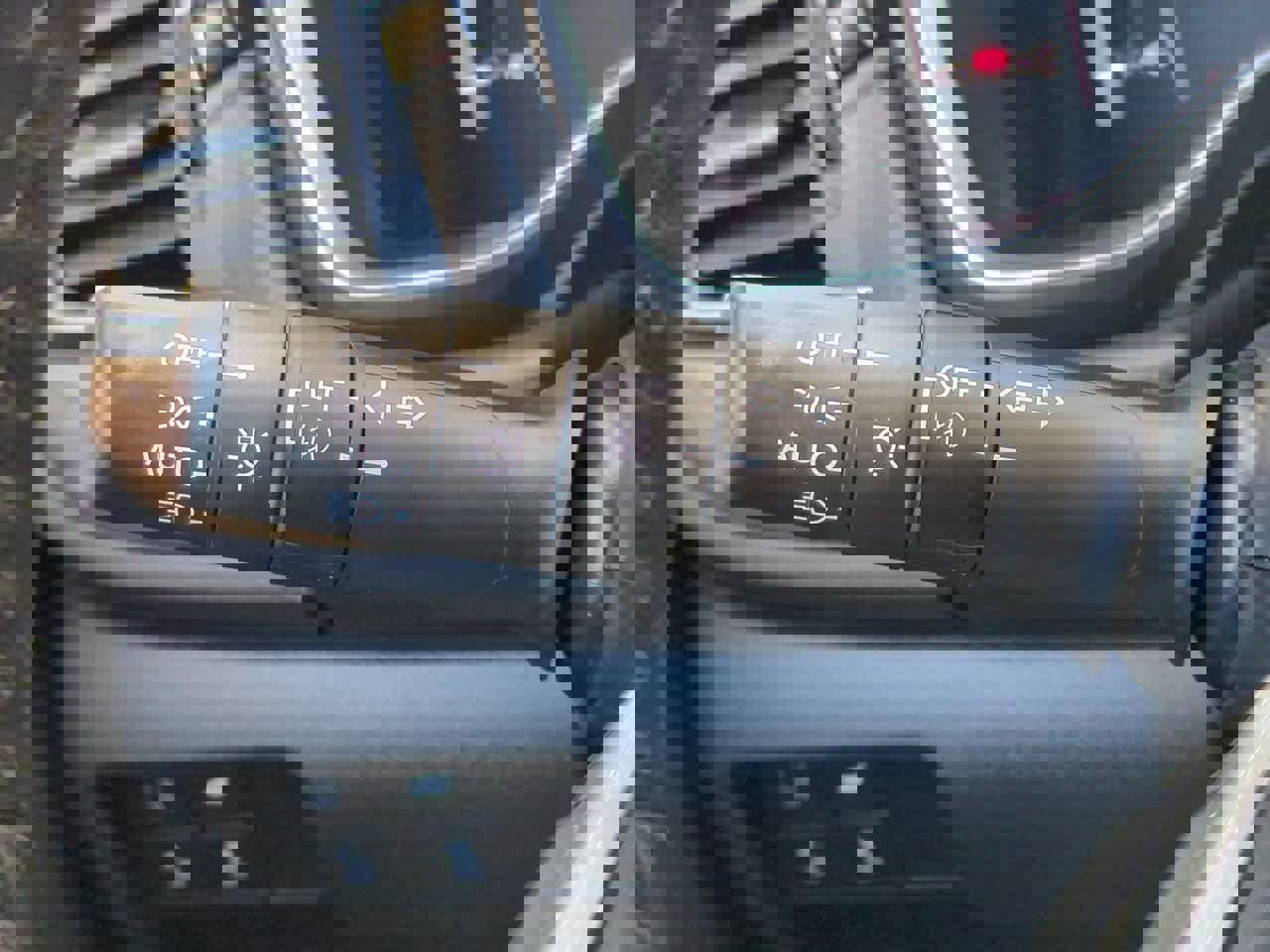 Used 2020 Honda CR-V Touring image 28