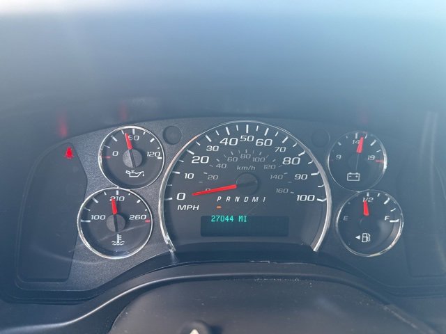 Used 2023 Chevrolet Express 2500 w/ Driver Convenience Package image 15