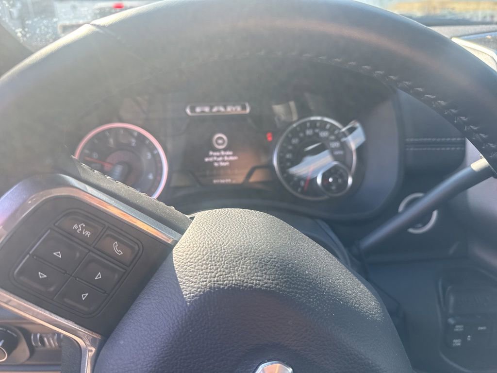 Used 2022 RAM 3500 Laramie image 10