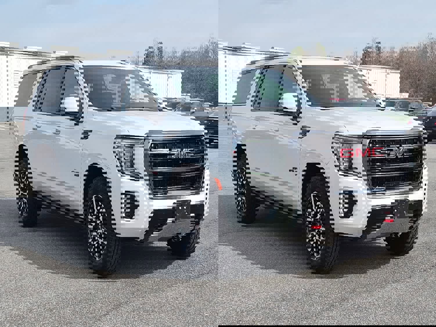 Used 2023 GMC Yukon XL AT4 w/ AT4 Premium Package image 3