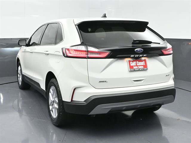 Certified 2024 Ford Edge SEL w/ Convenience Package AWD/4WD image 4