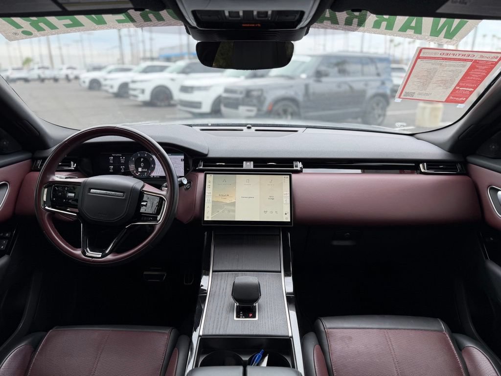 Used 2024 Land Rover Range Rover Velar Dynamic HSE AWD/4WD image 12