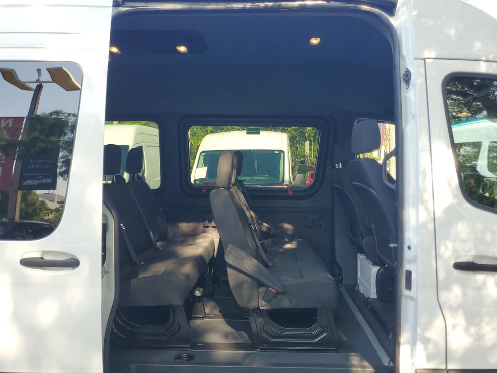 Used 2025 Mercedes-Benz Sprinter 2500 image 13
