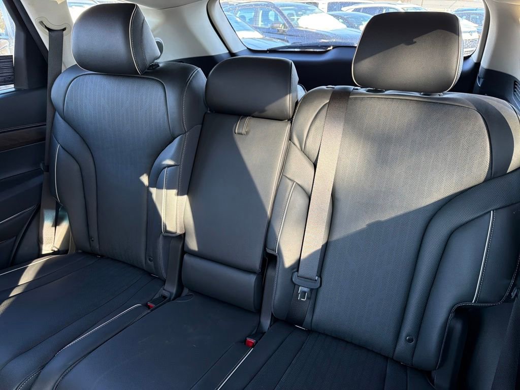 Used 2023 Genesis GV80 3.5T w/ Advanced Package image 28