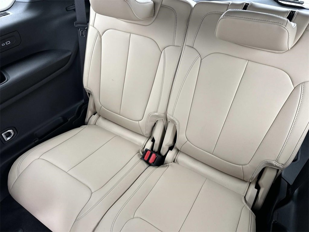 New 2026 Jeep Grand Cherokee L Limited image 10