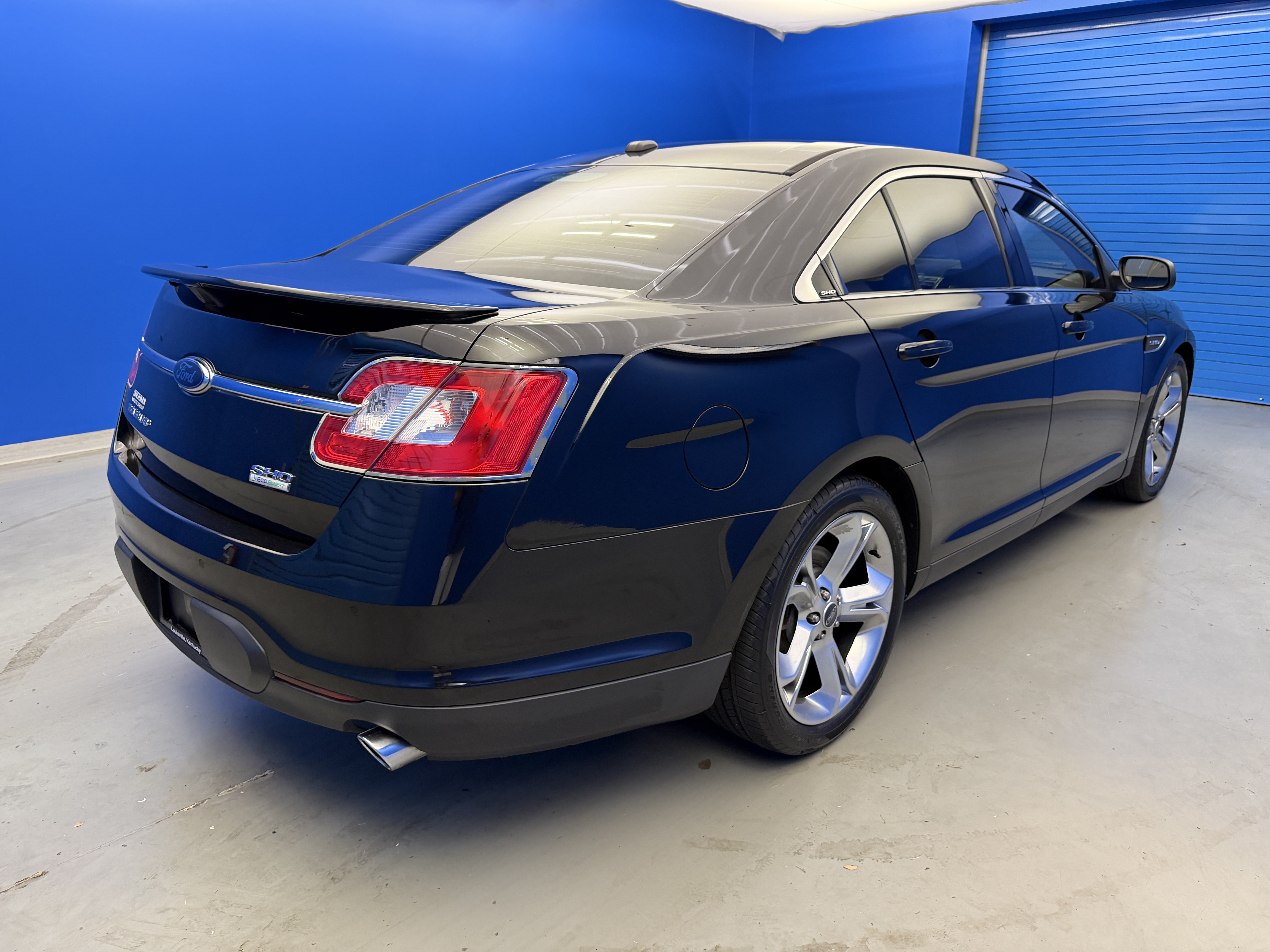 Used 2011 Ford Taurus SHO w/ 401A Rapid Spec Order Code AWD/4WD image 7