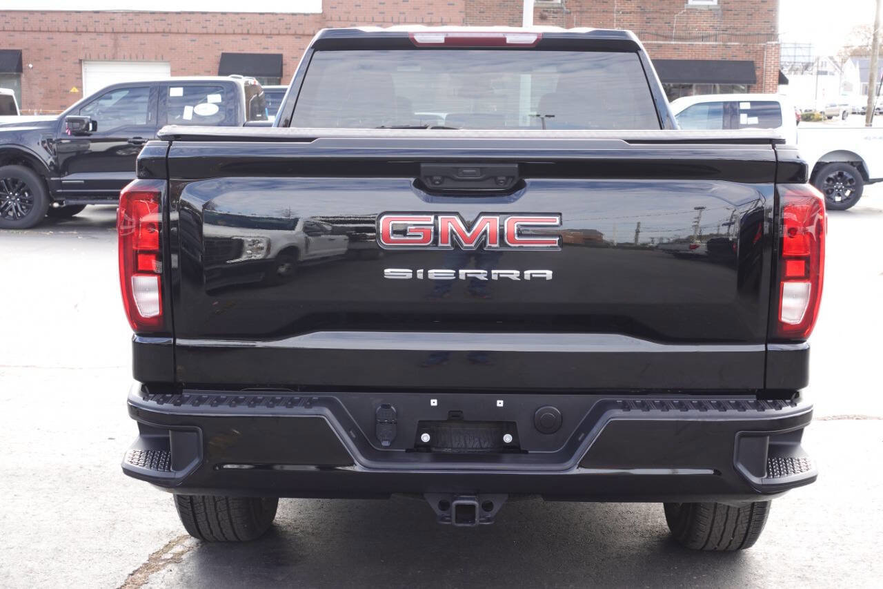 Used 2023 GMC Sierra 1500 Pro w/ Graphite Edition image 9