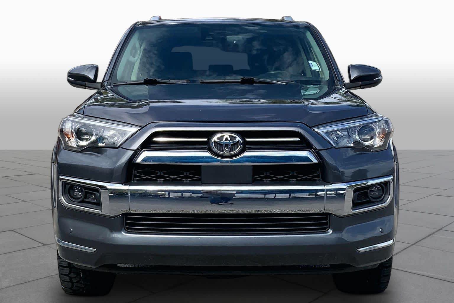 Used 2021 Toyota 4Runner Limited AWD/4WD image 4