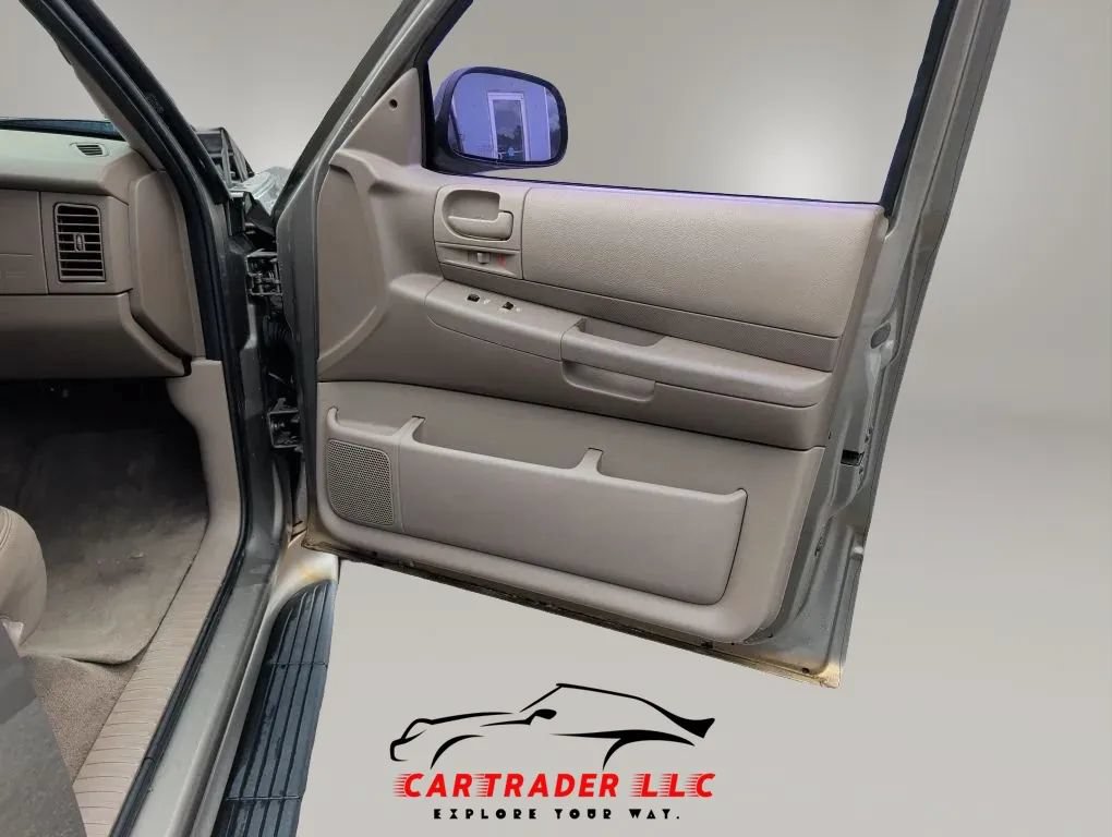 Used 2003 Dodge Durango SLT AWD/4WD image 17