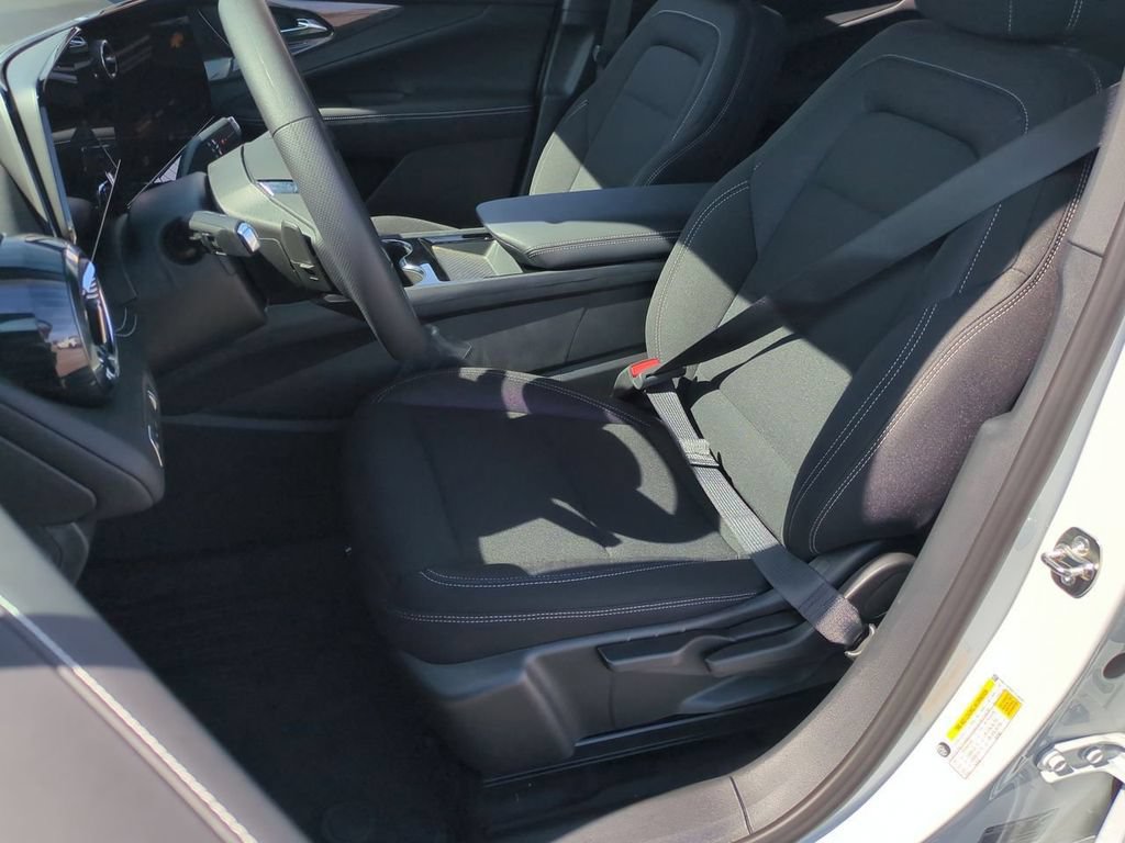 New 2026 Chevrolet Blazer EV LT w/ Midnight/Sport Edition FWD image 19