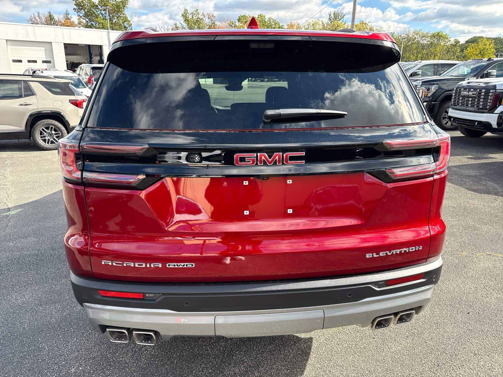 New 2026 GMC Acadia Elevation w/ Elevation Premium Package AWD/4WD image 9