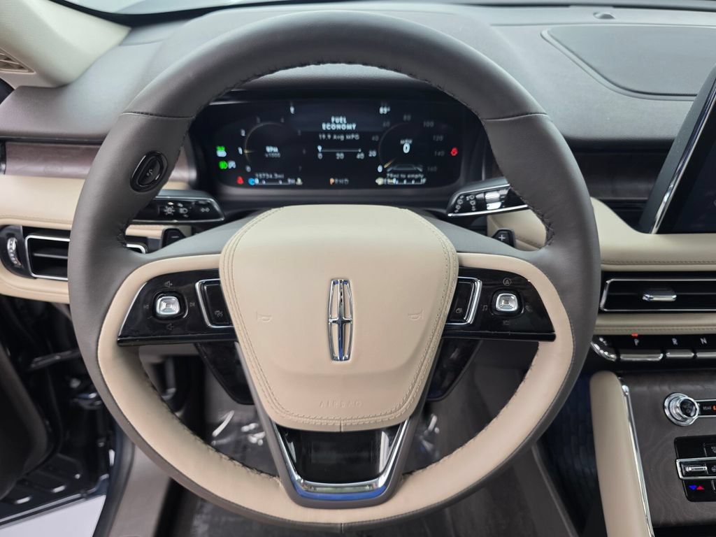 Used 2024 Lincoln Aviator Reserve w/ Equipment Group 201A AWD/4WD image 20