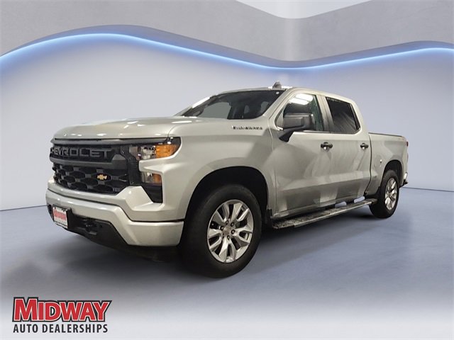Used 2022 Chevrolet Silverado 1500 Custom image 1
