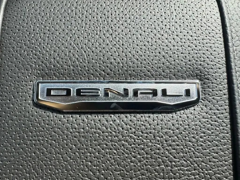 New 2026 GMC Sierra 2500 Denali w/ Technology Package AWD/4WD image 33