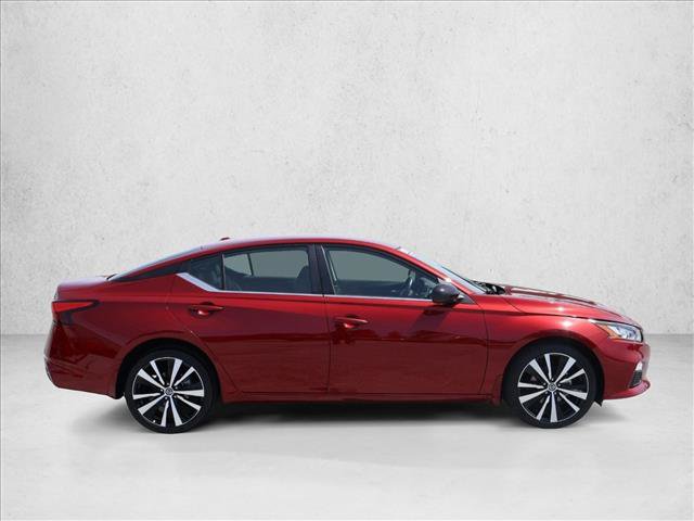 Used 2022 Nissan Altima 2.5 SR AWD/4WD image 4
