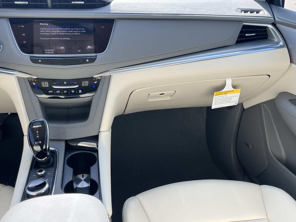 New 2026 Cadillac XT5 Premium Luxury w/ Driver Assist Package AWD/4WD image 14