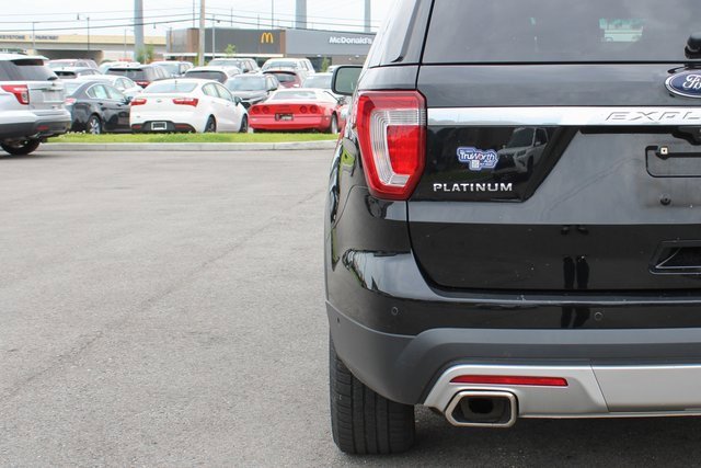 Used 2017 Ford Explorer Platinum image 51