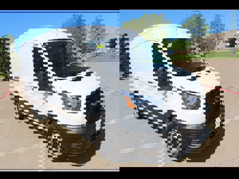 Used 2023 Ford Transit 250 Medium Roof image 7