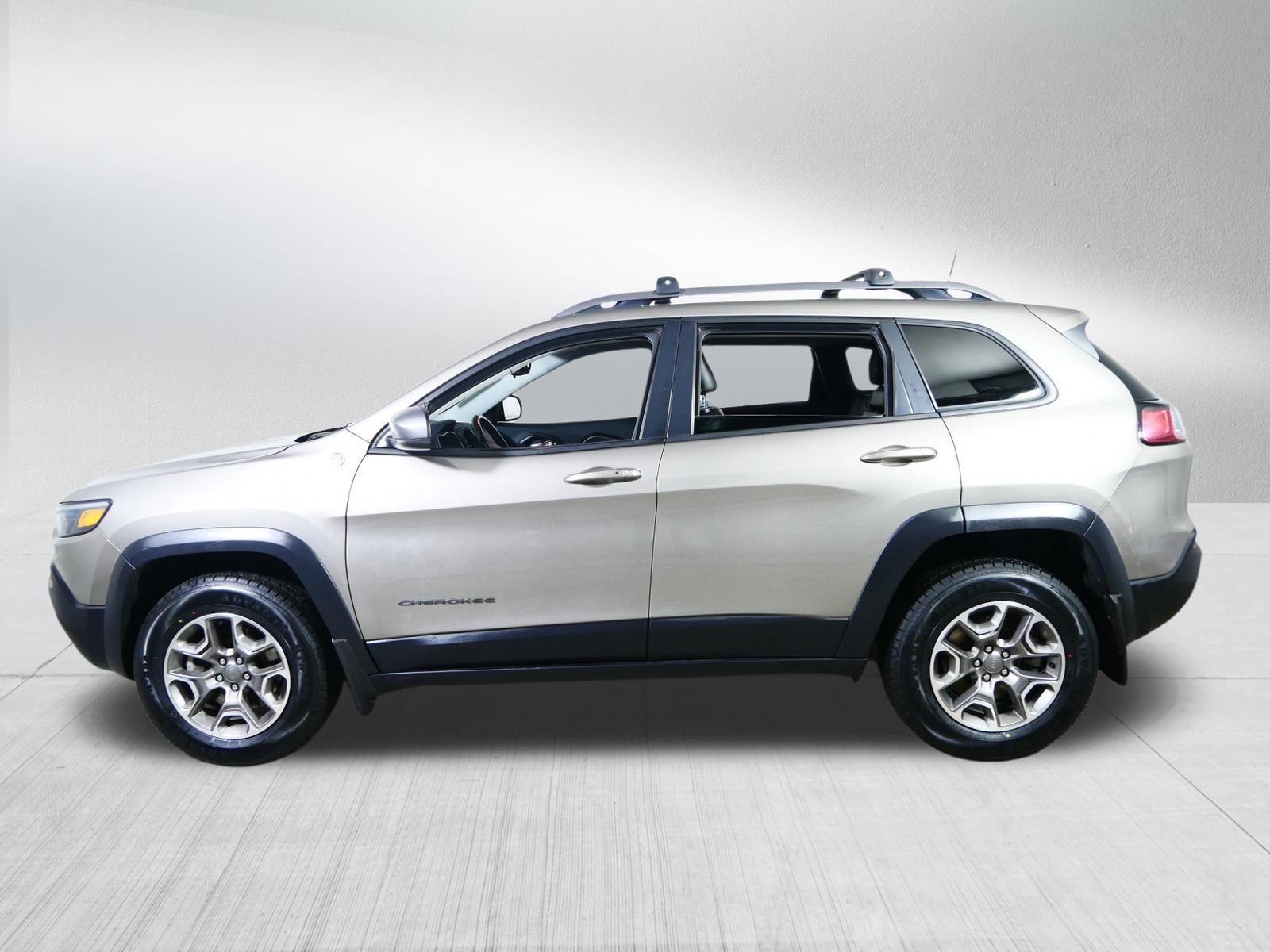 Used 2021 Jeep Cherokee Trailhawk w/ Trailer Tow Group image 4