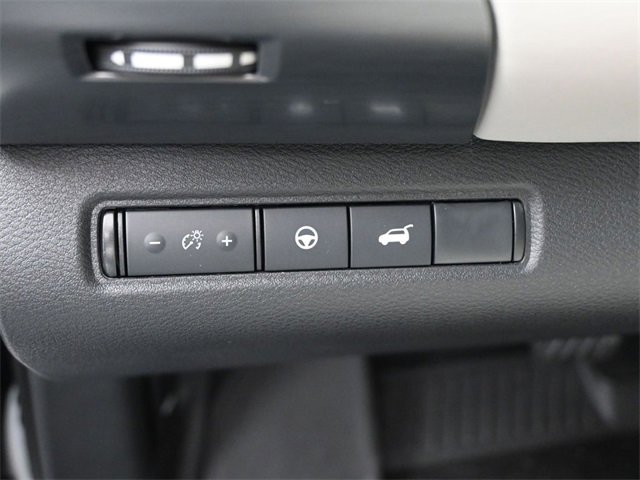 Certified 2025 Nissan Pathfinder SL image 21